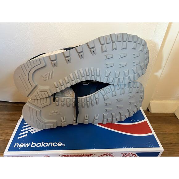 New Balance 574 Re-Engineered Navy | MTL574DC main image 4